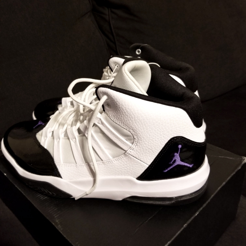 Air Jordan Max Aura Shoes